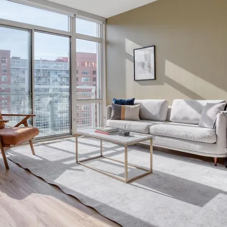 Ferienwohnung Potomac Yard 1Br W Zen Garden Nr Shops Dining Wdc-713